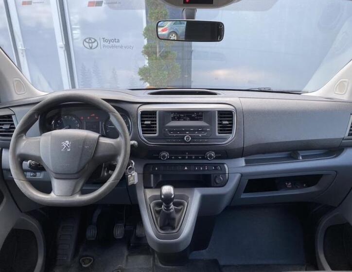Peugeot Traveller 22