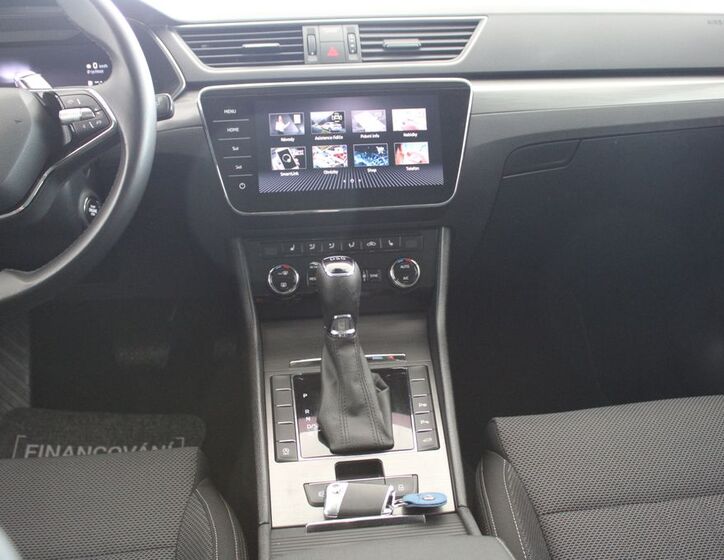 Škoda Superb 13