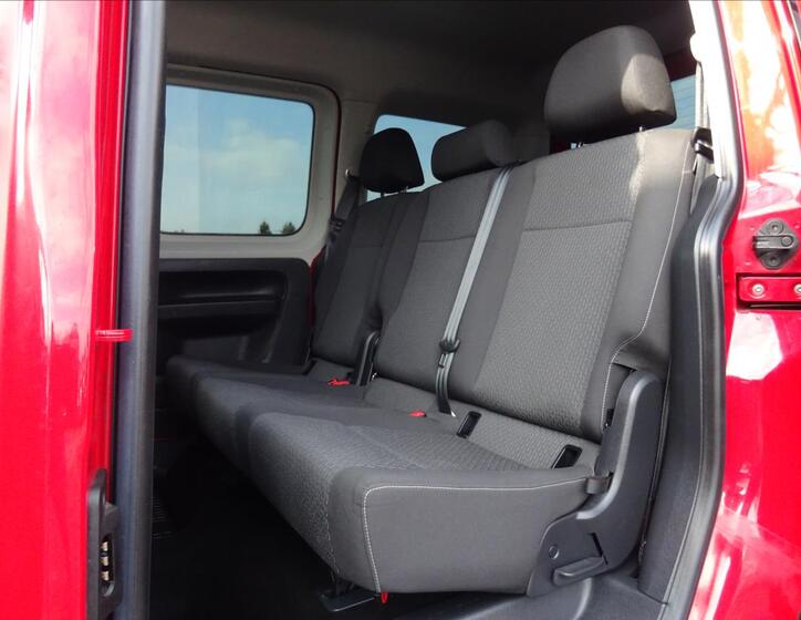 Volkswagen Caddy 18