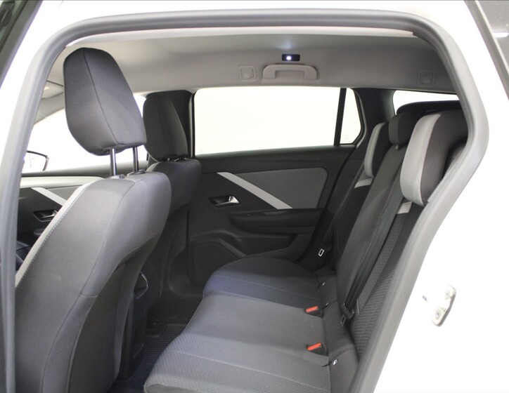 Opel Astra 7