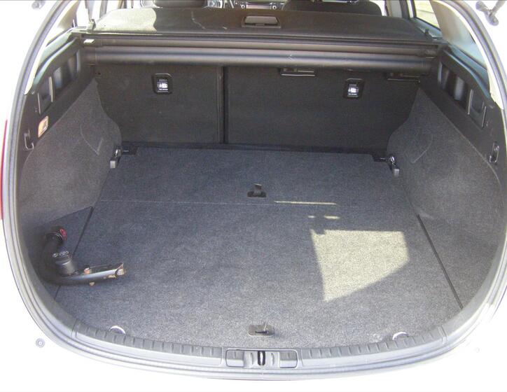 Toyota Auris 21