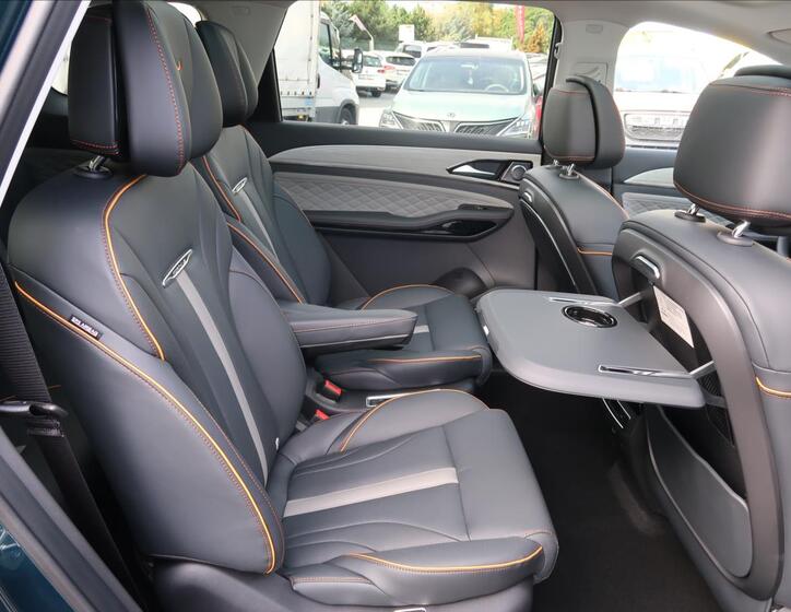 Dongfeng U-Tour 21