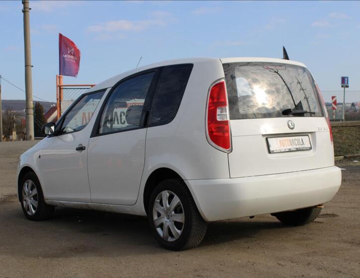 Škoda Roomster 7