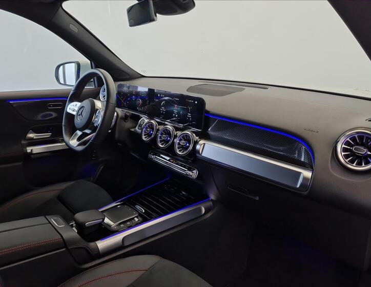 Mercedes-Benz GLB 14