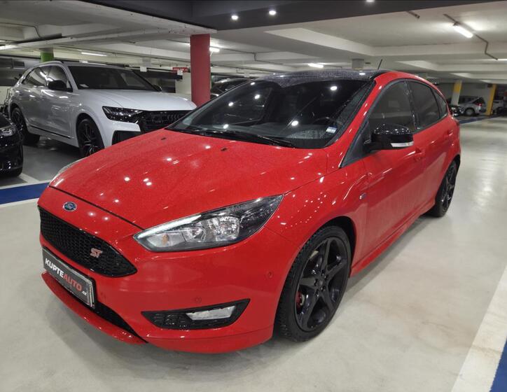 Ford Focus 1