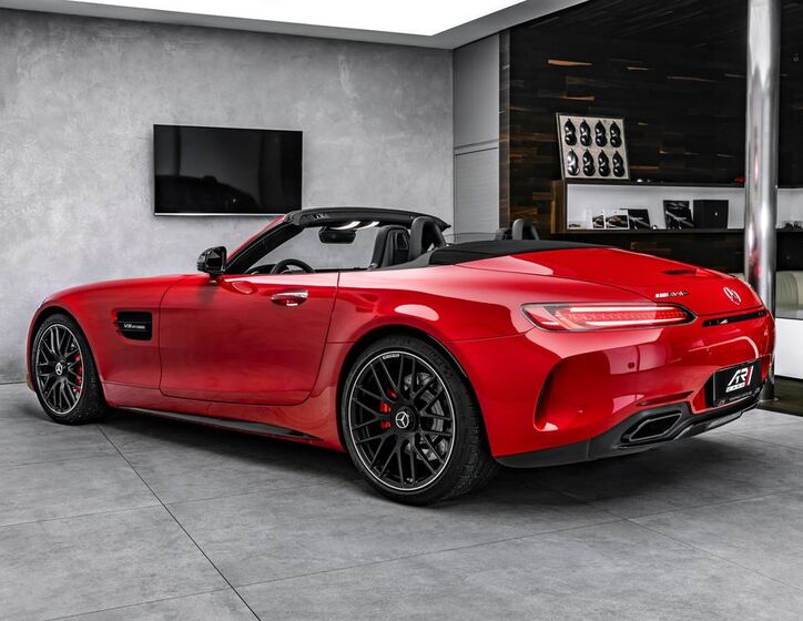 Mercedes-Benz AMG GT 9