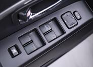 Mazda 5 16