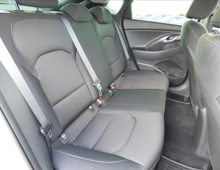 Hyundai i30 45