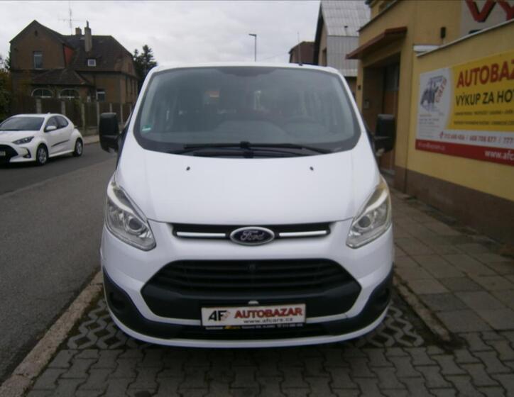 Ford Transit Custom 2