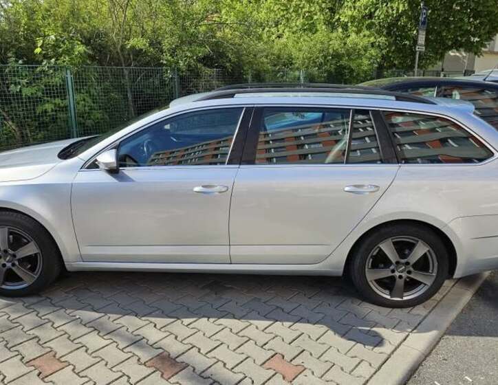 Škoda Octavia 2