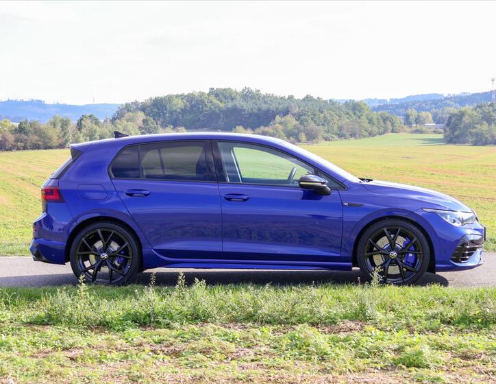 Volkswagen Golf 8