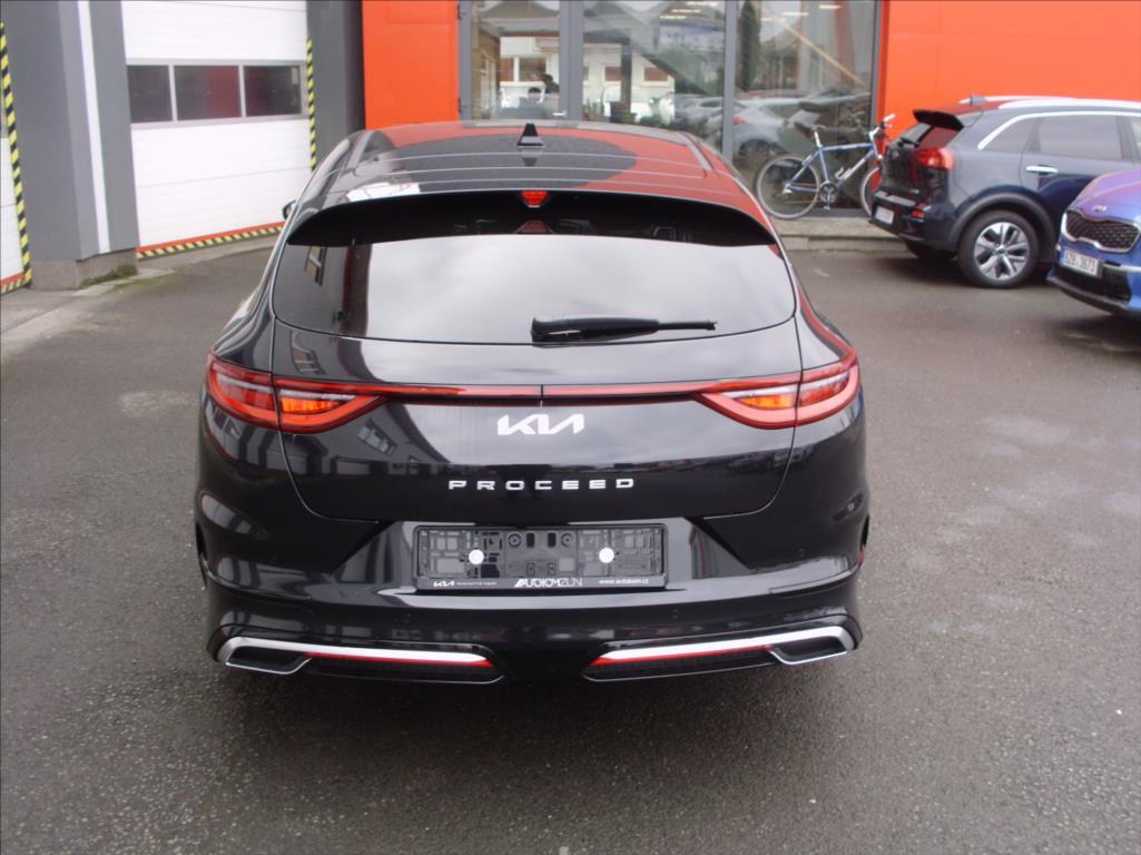 KIA ProCeed