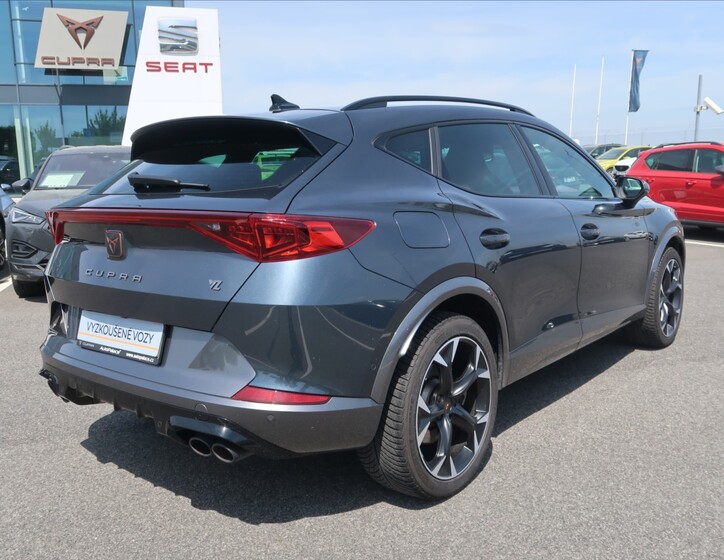 Cupra Formentor 2