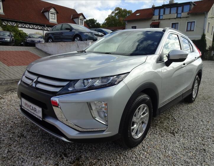 Mitsubishi Eclipse Cross 3