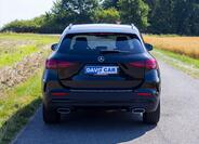 Mercedes-Benz GLA 6