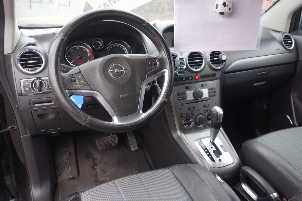 Opel Antara
