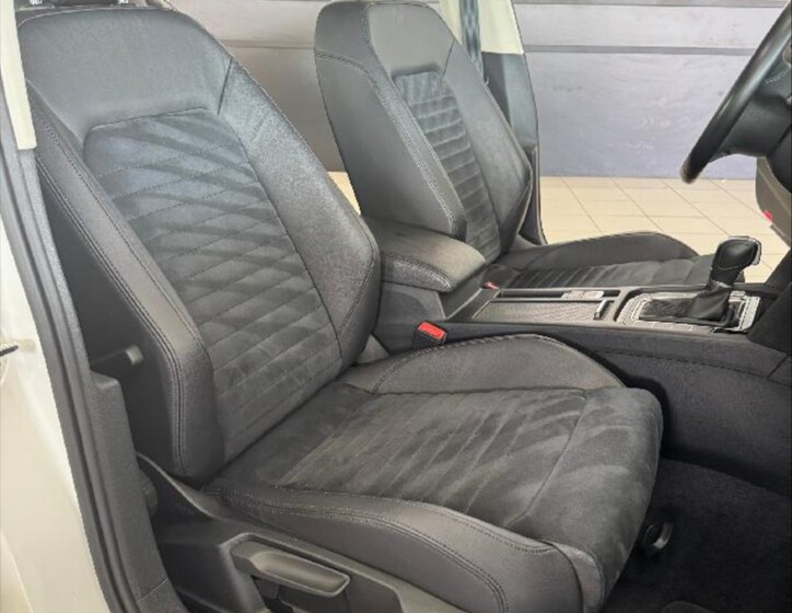 Volkswagen Passat 13