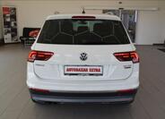 Volkswagen Tiguan 7