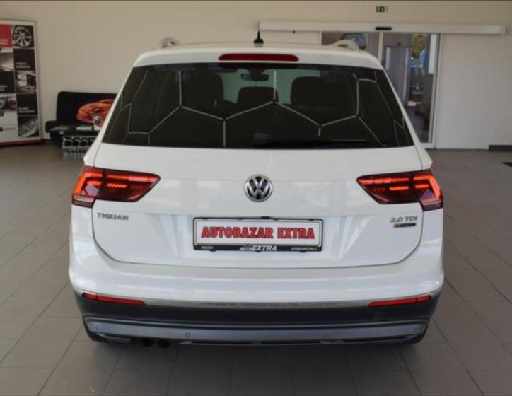 Volkswagen Tiguan 7