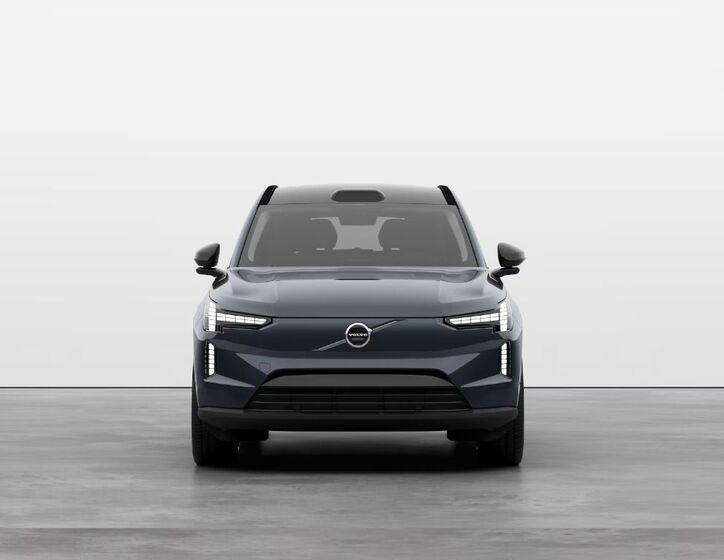 Volvo EX90 8