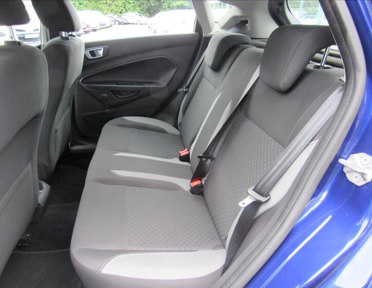 Ford Fiesta 10