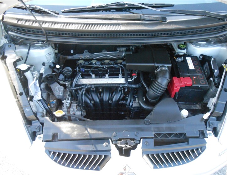 Mitsubishi Colt 14
