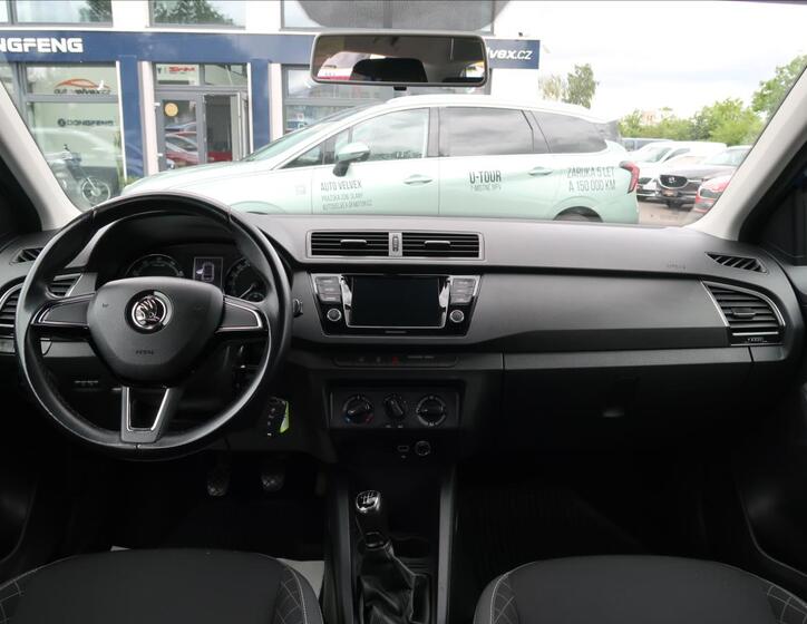 Škoda Fabia 15