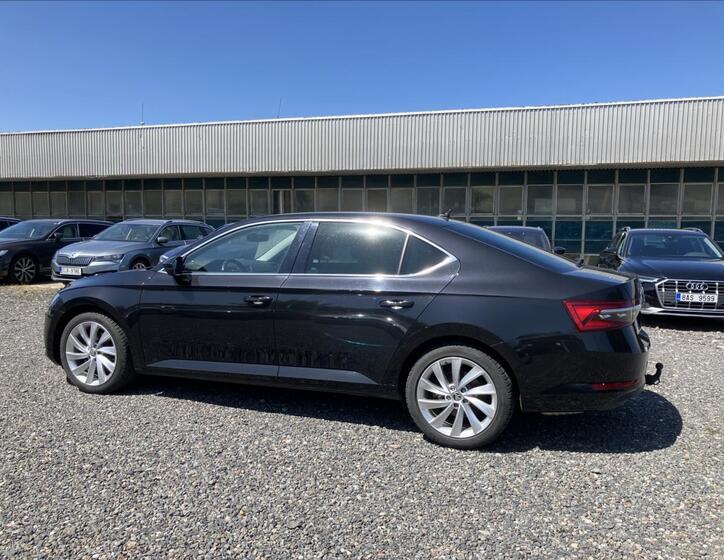 Škoda Superb 4