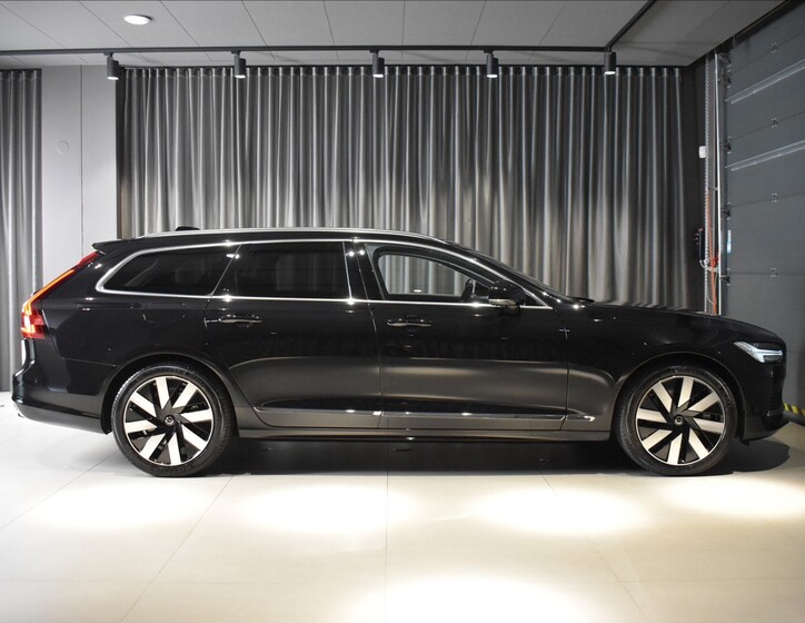 Volvo V90 3