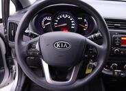 KIA Rio 19