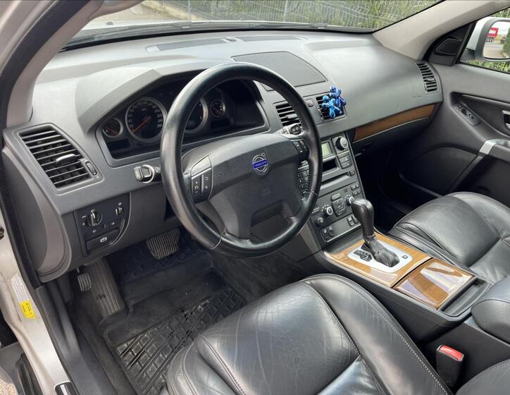 Volvo XC90 9