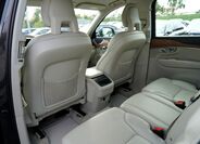 Volvo XC90 37