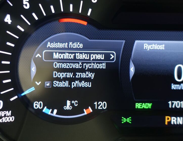 Ford S-MAX 13
