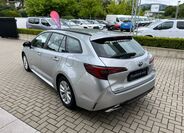 Toyota Corolla 4