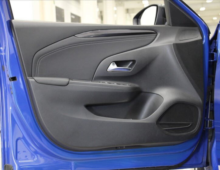 Opel Corsa 16