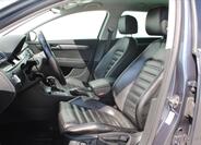 Volkswagen Passat 10