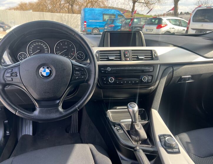 BMW Řada 3 12