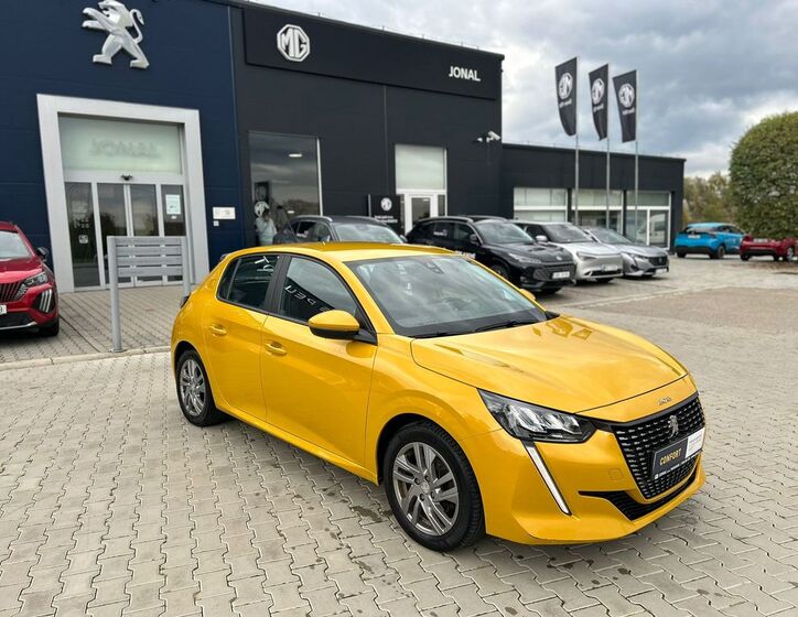 Peugeot 208 10