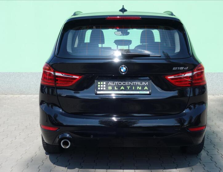 BMW Řada 2 13
