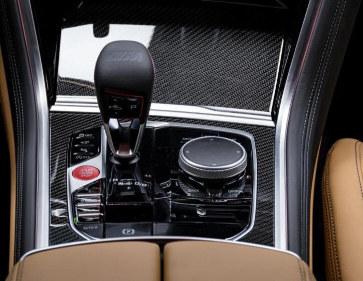 BMW M8 13
