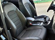 Volkswagen Golf 23