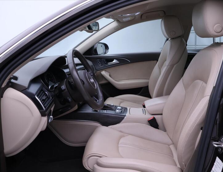 Audi A6 12