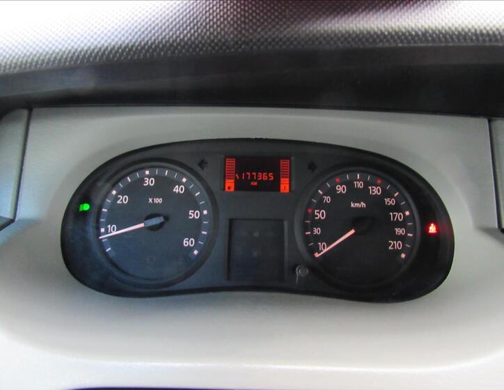 Nissan Primastar 14