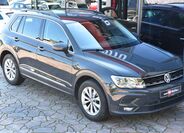 Volkswagen Tiguan 1