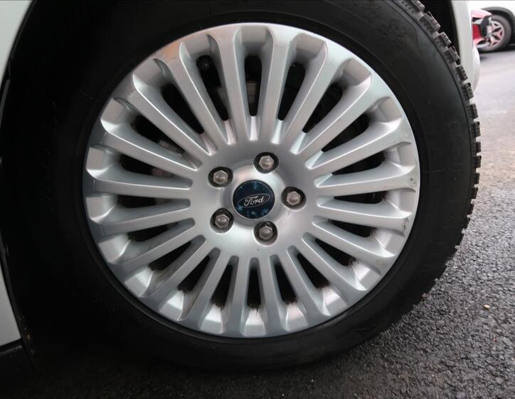 Ford Focus 22