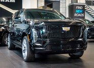 Cadillac Escalade 10