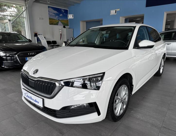 Škoda Scala 3