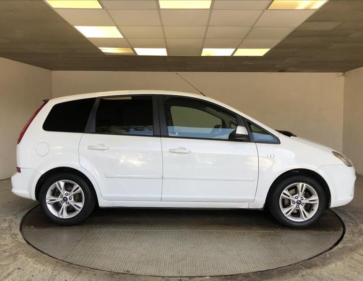 Ford C-MAX 8