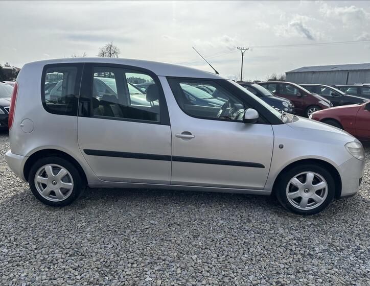 Škoda Roomster 4