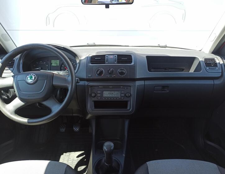 Škoda Fabia 18